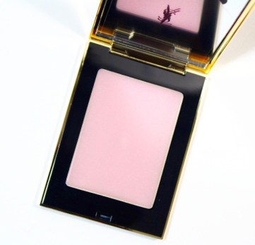 ysl-touche-eclat-blur-perfector-2-600x577.jpg